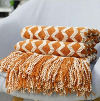 Decorative sofa throw

Cozy knit blanket