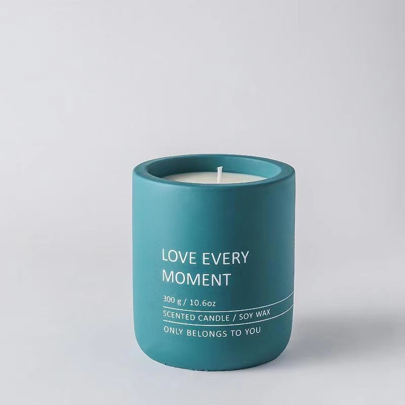 Ceramic cup candle

