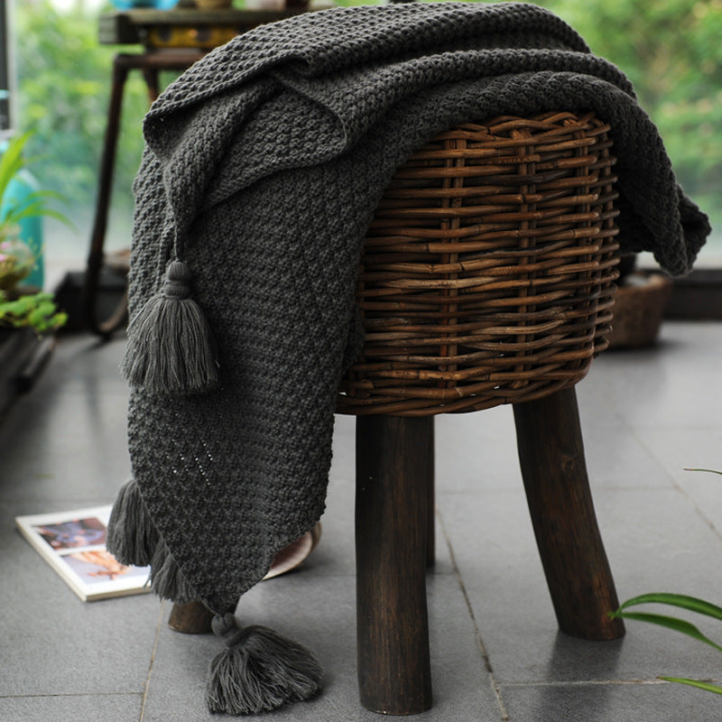 Nordic sofa throw

Office shawl blanket