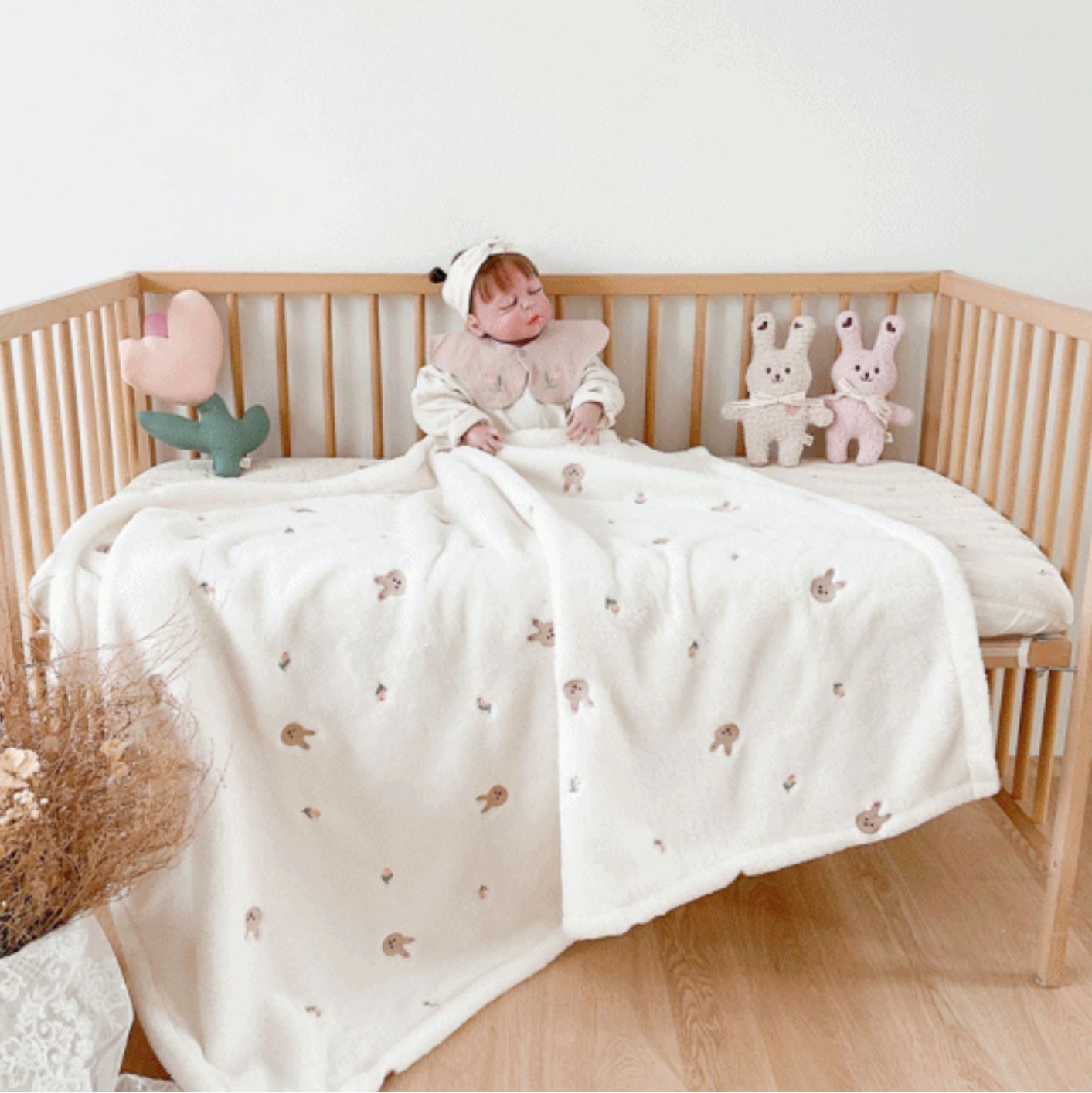 Soft baby blanket

Cozy infant blanket