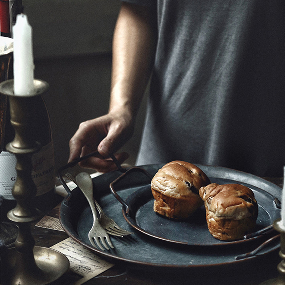 Retro bread tray