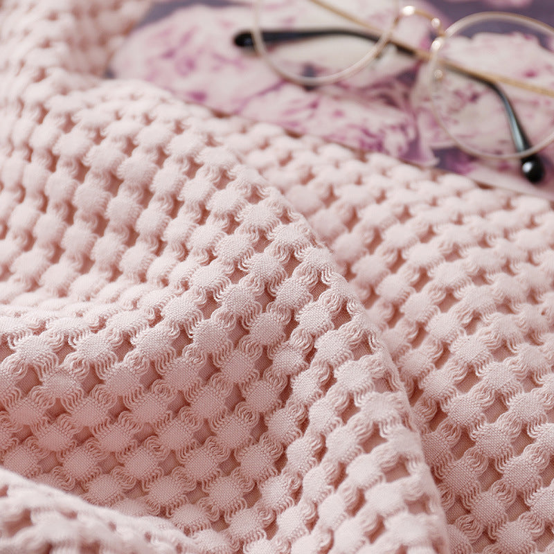 Sofa blanket throw

Lightweight waffle blanket